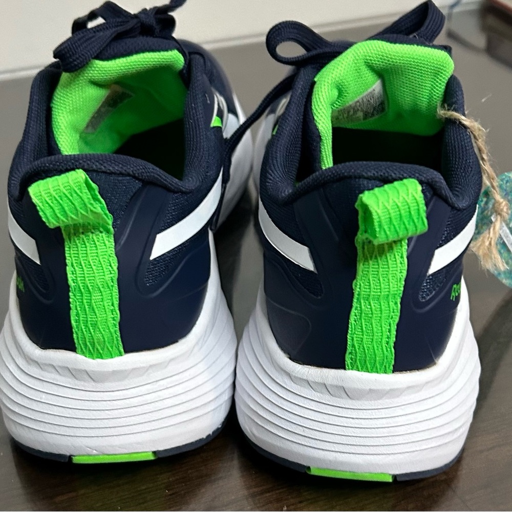 New Reebok Verse Running Vector Men’s Sneakers - Picture 4 of 7